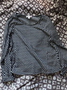 NAF NAF Navy and White Geometric Long-Sleeve Top